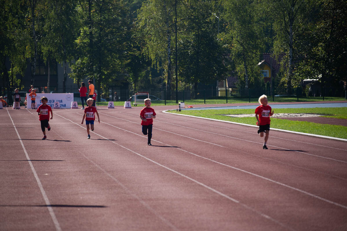 II tura Dziecięcej Ligi Lekkoatletycznej w Rudzie Śląskiej. / fot. Natalia Salwiczek