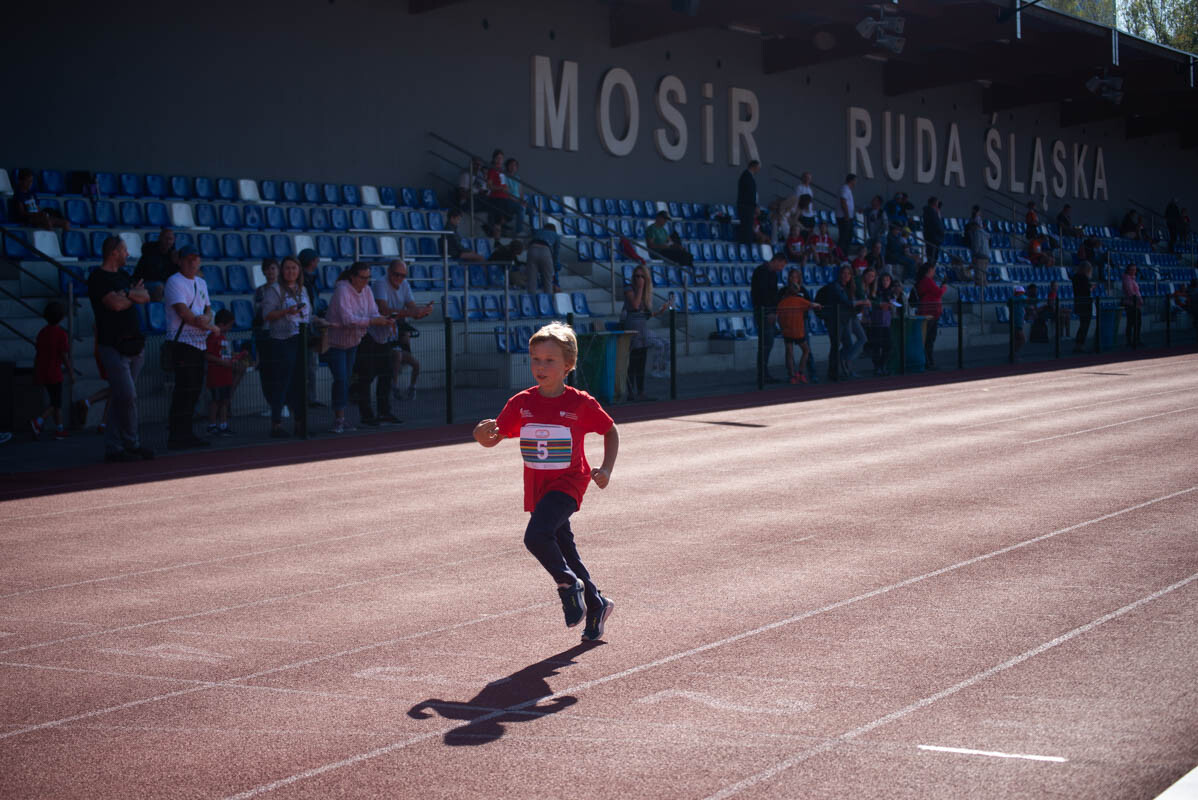 II tura Dziecięcej Ligi Lekkoatletycznej w Rudzie Śląskiej. / fot. Natalia Salwiczek