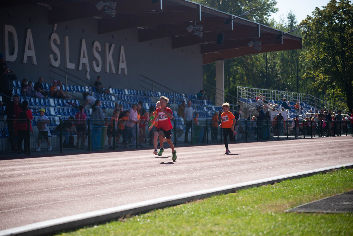 II tura Dziecięcej Ligi Lekkoatletycznej w Rudzie Śląskiej. / fot. Natalia Salwiczek