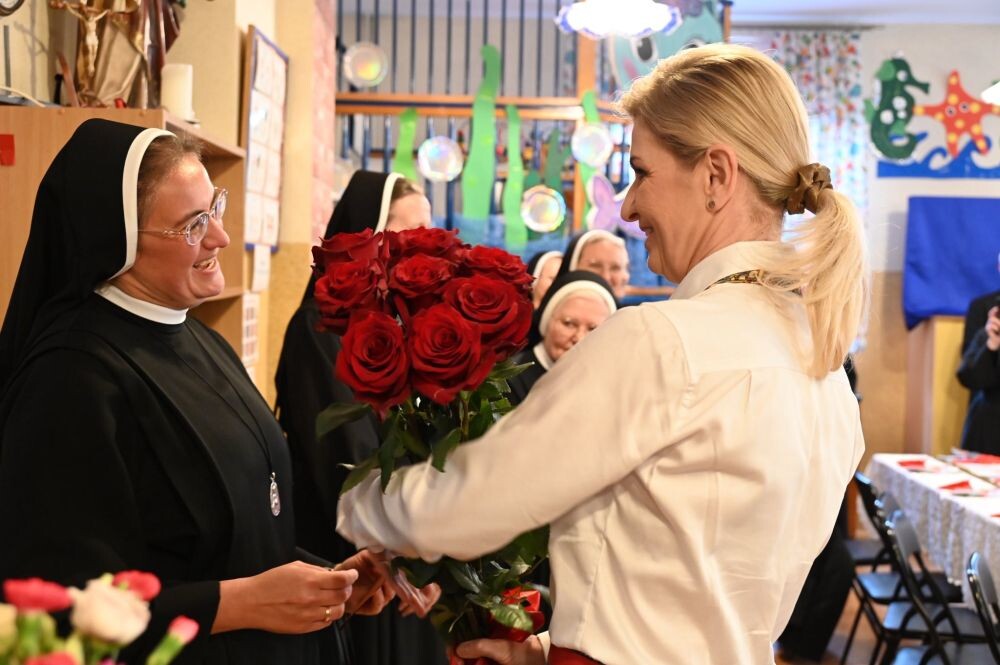 Zgromadzenie Sióstr Elżbietanek w Orzegowie obchodzi 120-lecie!/fot. FB Anna Krzysteczko, FB Arkadiusz Pilarz