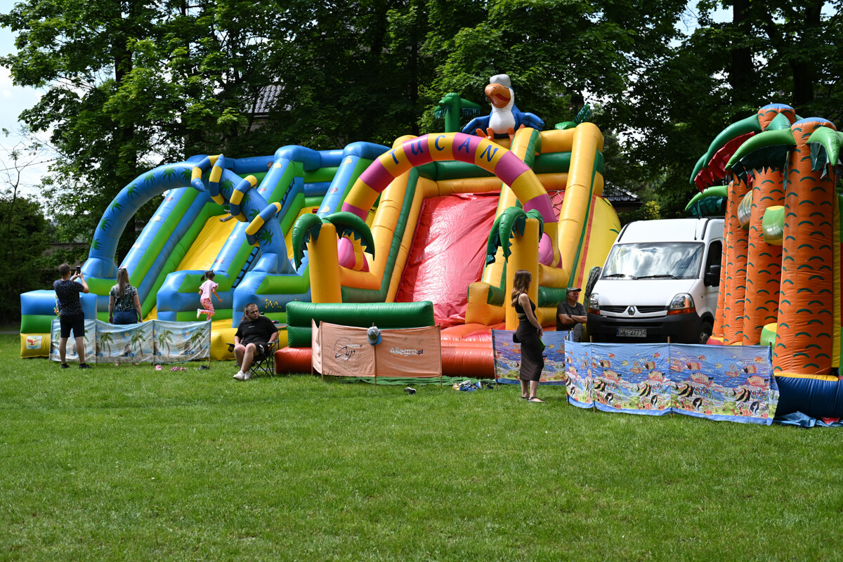 To już 15 lat! W sobotnie popołudnie, 31 maja w Kochłowicach odbył się rodzinny festyn organizowany przez In-ny Dom Kultury. / fot. Marek Faber