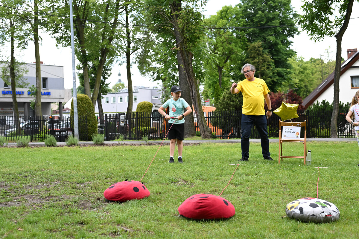 To już 15 lat! W sobotnie popołudnie, 31 maja w Kochłowicach odbył się rodzinny festyn organizowany przez In-ny Dom Kultury. / fot. Marek Faber