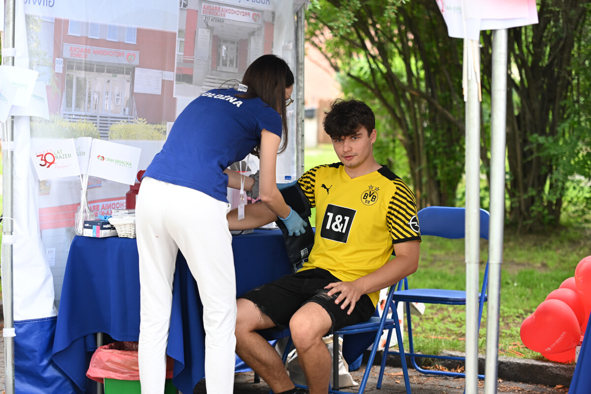 To już 15 lat! W sobotnie popołudnie, 31 maja w Kochłowicach odbył się rodzinny festyn organizowany przez In-ny Dom Kultury. / fot. Marek Faber