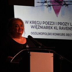 W kręgu poezji lagrowej