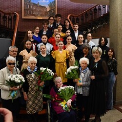 W kręgu poezji lagrowej