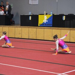 Gryfna Kobelitka - akrobatyka