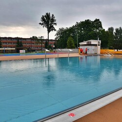 Oficjalne otwarcie kąpieliska letniego w Nowym Bytomiu