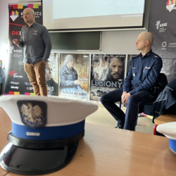 Policjanci i kierowca rajdowy gościli w rudzkim "Morcinku"