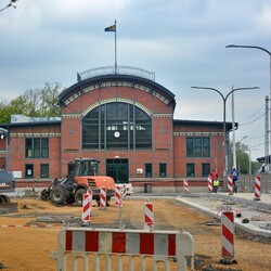 Przebudowa terenu przed dworcem kolejowym