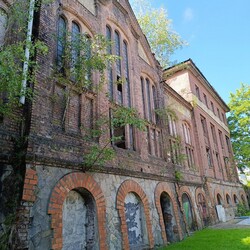 Piastowska 5