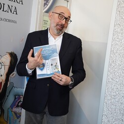 Waldemar Cichoń został patronem biblioteki szkolnej