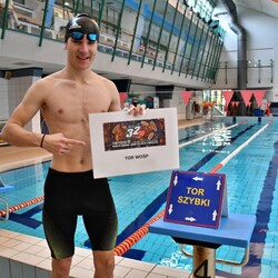 Sztafeta pływacka WOŚP