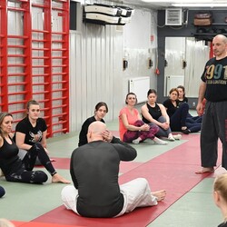 Bezpłatny kurs samoobrony