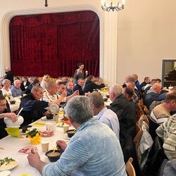 Śniadania Wielkanocne dla osób potrzebujących