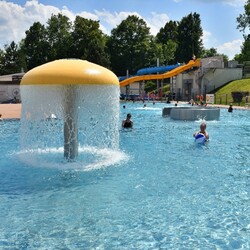 Otwarcie letniego basenu w Rudzie Śląskiej