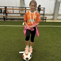 Piłkarki na murawie