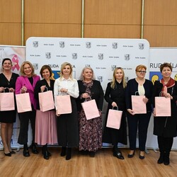 Różowa Skrzyneczka