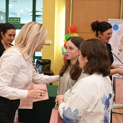 Różowa Skrzyneczka