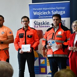 Seniorzy z Rudy Śląskiej uczyli się, jak ratować życie