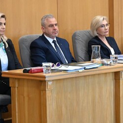 Wotum zaufania i absolutorium dla prezydenta