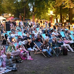 Kino plenerowe i rodzinny festyn w Parku Kozioła