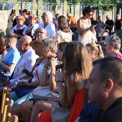 Międzypokoleniowa potańcówka