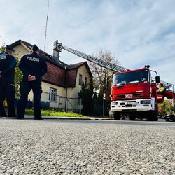 Ćwiczenia służb w Komisariacie Policji II w Rudzie Śląskiej