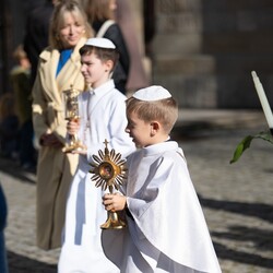 Najmłodsi mieszkańcy Kochłowic wyjątkowo uczcili Uroczystość Wszystkich Świętych