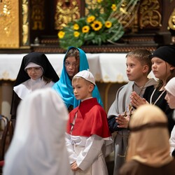 Najmłodsi mieszkańcy Kochłowic wyjątkowo uczcili Uroczystość Wszystkich Świętych