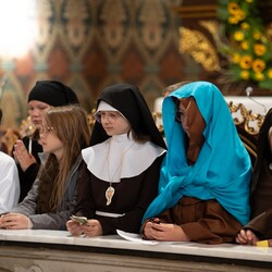 Najmłodsi mieszkańcy Kochłowic wyjątkowo uczcili Uroczystość Wszystkich Świętych