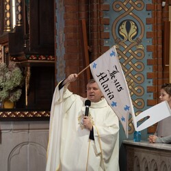 Najmłodsi mieszkańcy Kochłowic wyjątkowo uczcili Uroczystość Wszystkich Świętych