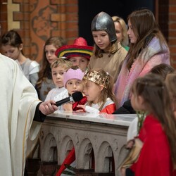 Najmłodsi mieszkańcy Kochłowic wyjątkowo uczcili Uroczystość Wszystkich Świętych