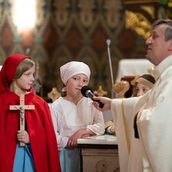 Najmłodsi mieszkańcy Kochłowic wyjątkowo uczcili Uroczystość Wszystkich Świętych