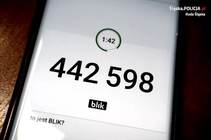 21-letnia rudzianka oszukana metodą na BLIK-a! Dostała wiadomość z prośbą o pożyczkę