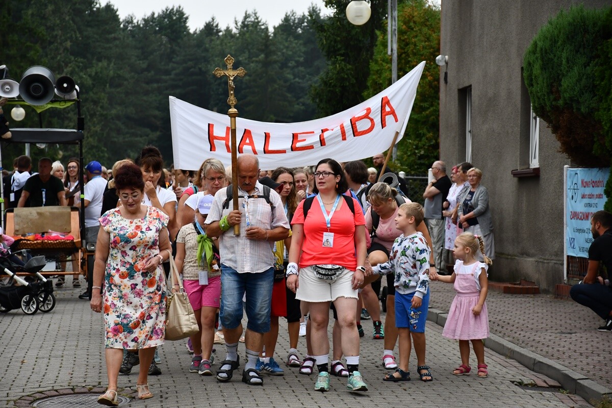 45. Halembska Pielgrzymka na Jasną Górę. / fot. Karolina Bauszek-Żurek
