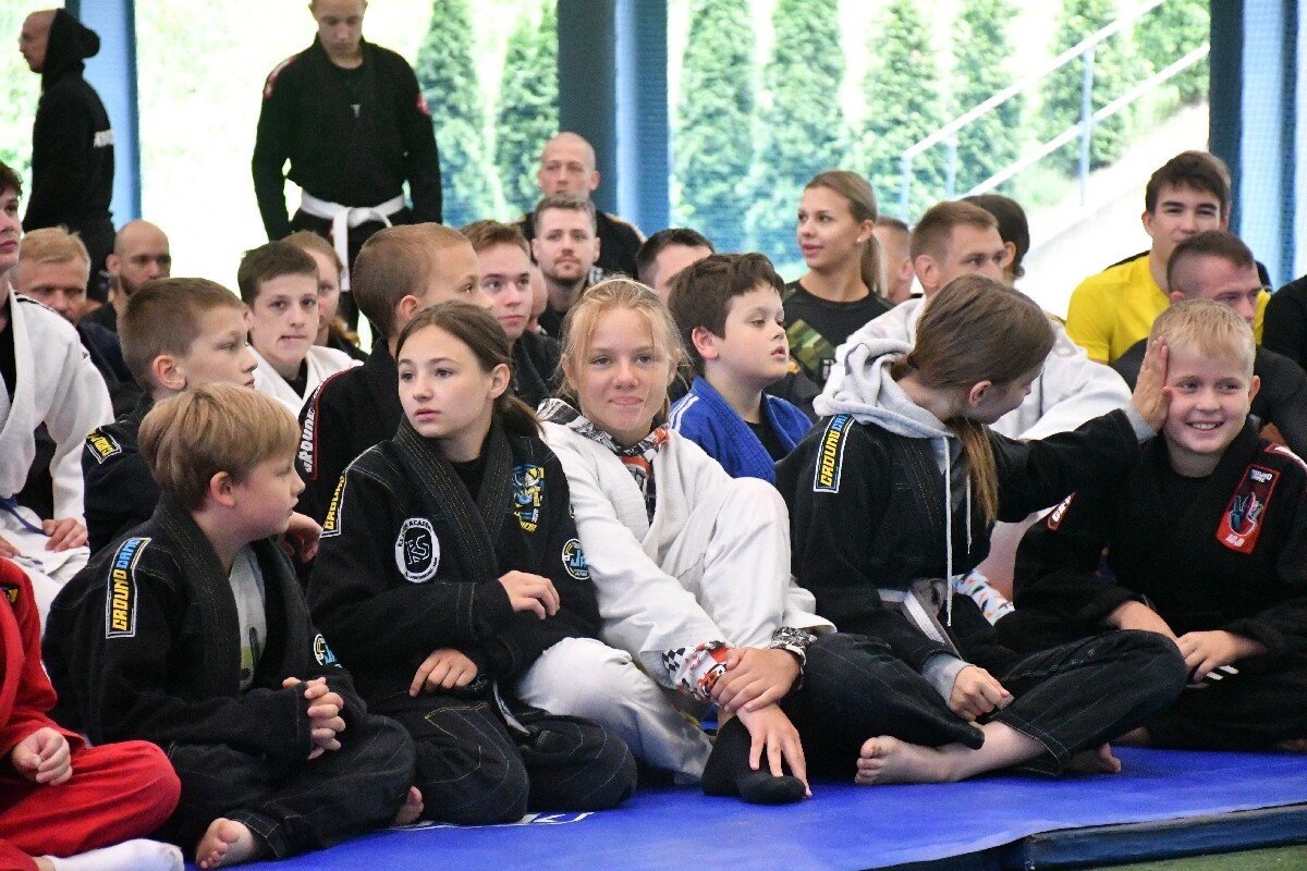 Dziś pogoda nie dopisała. Kulanie na Lufcie tym razem pod zadaszeniem! / fot. Jacek Knapik