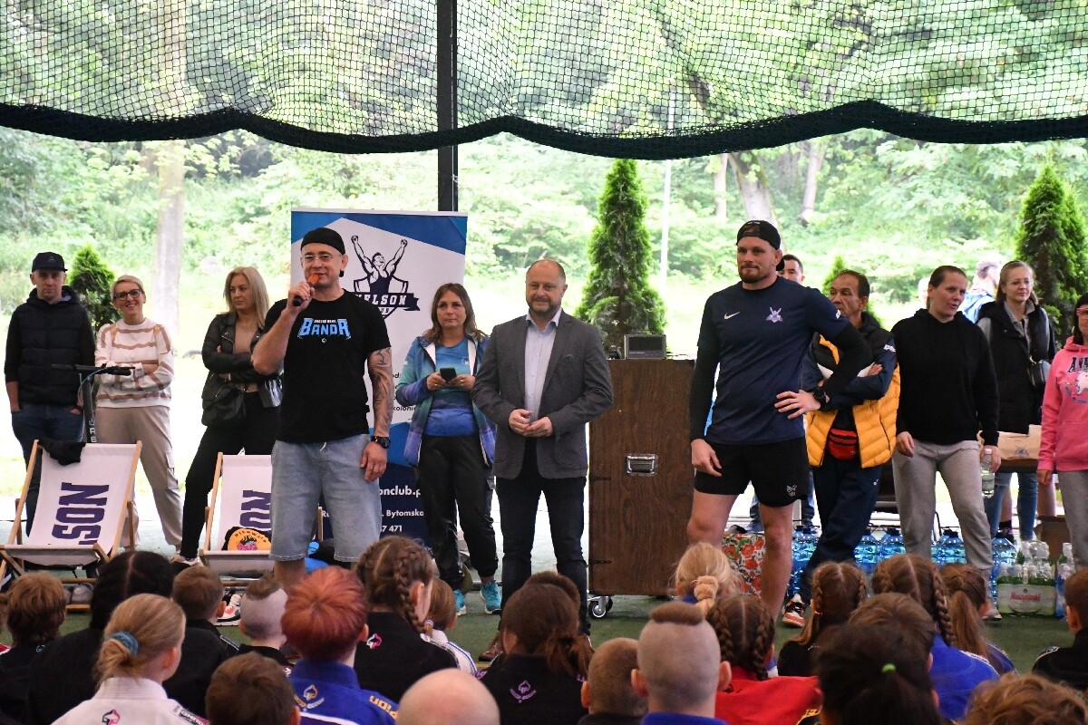 Dziś pogoda nie dopisała. Kulanie na Lufcie tym razem pod zadaszeniem! / fot. Jacek Knapik