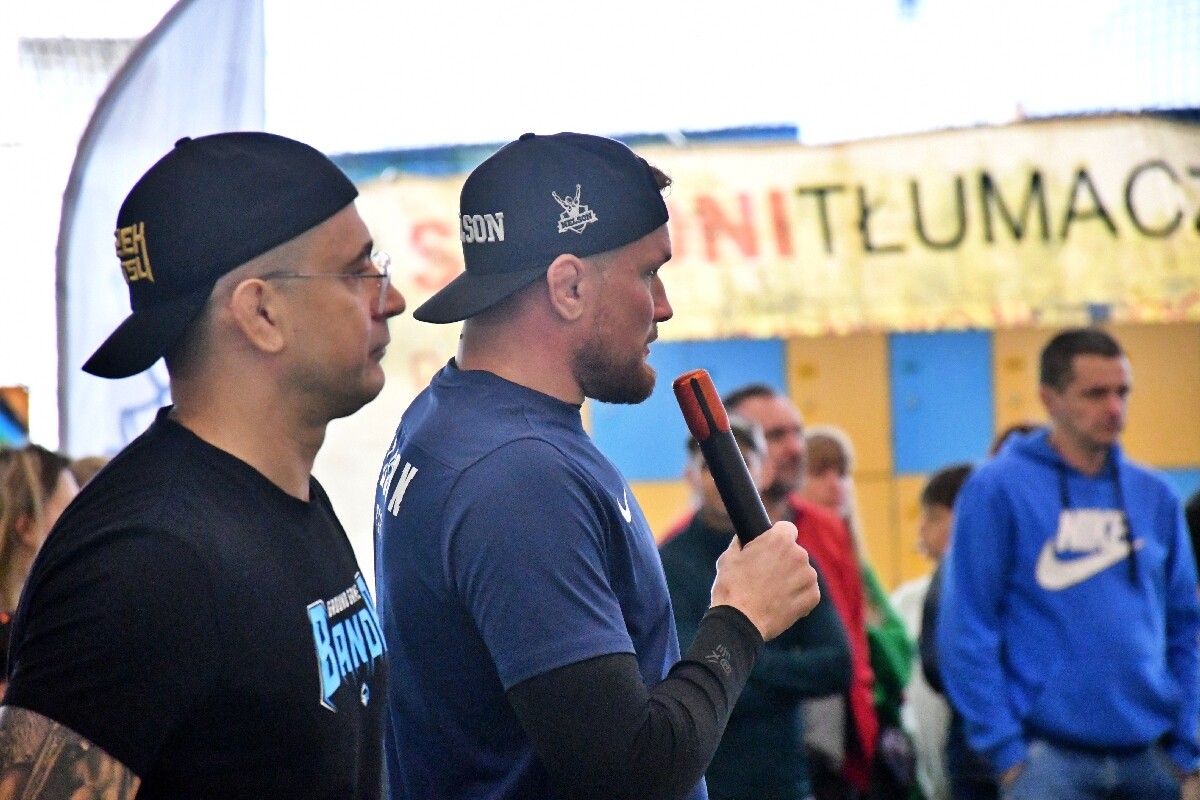 Dziś pogoda nie dopisała. Kulanie na Lufcie tym razem pod zadaszeniem! / fot. Jacek Knapik