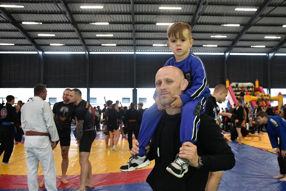 Dziś pogoda nie dopisała. Kulanie na Lufcie tym razem pod zadaszeniem! / fot. Jacek Knapik