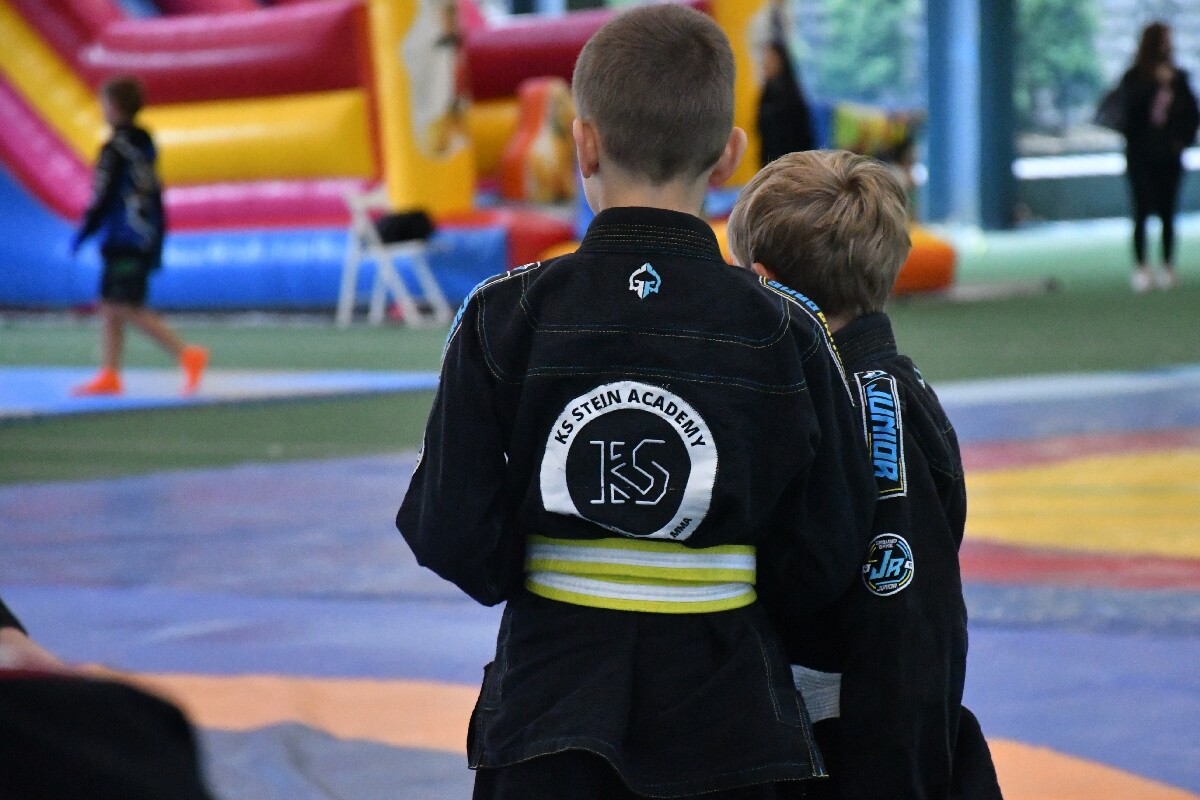 Dziś pogoda nie dopisała. Kulanie na Lufcie tym razem pod zadaszeniem! / fot. Jacek Knapik