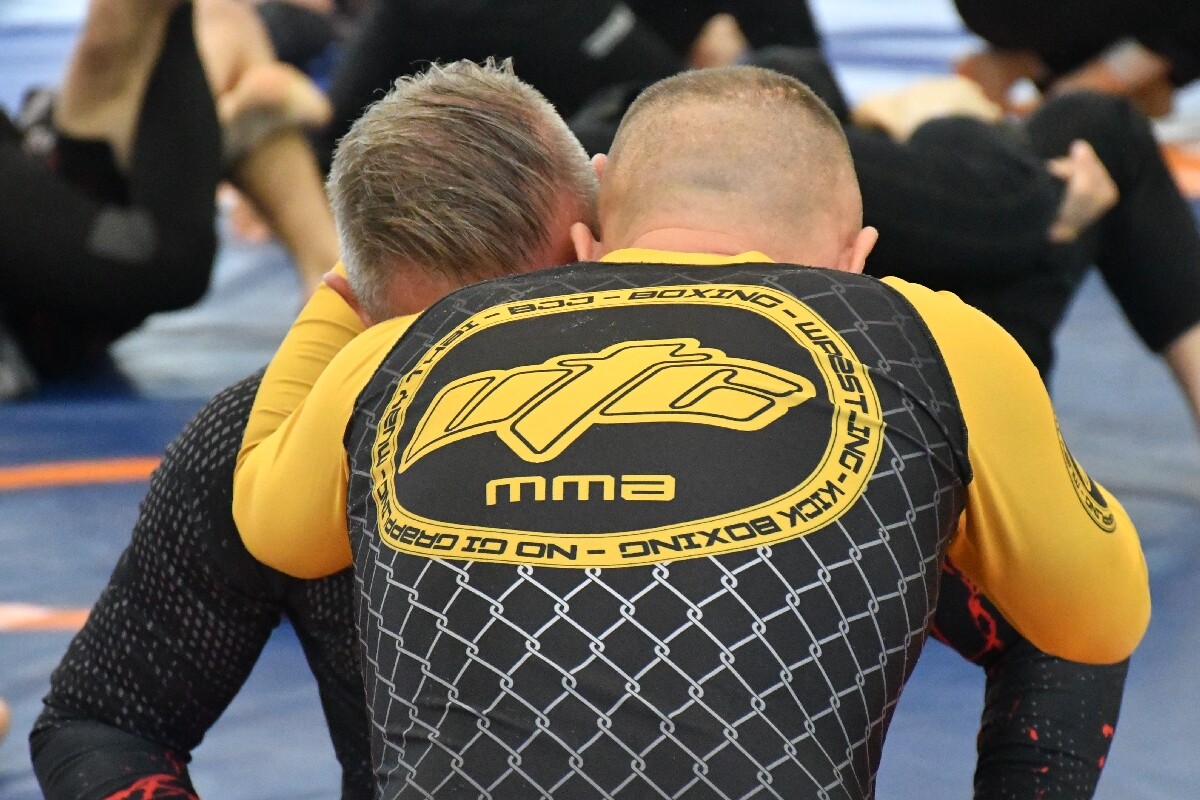 Dziś pogoda nie dopisała. Kulanie na Lufcie tym razem pod zadaszeniem! / fot. Jacek Knapik