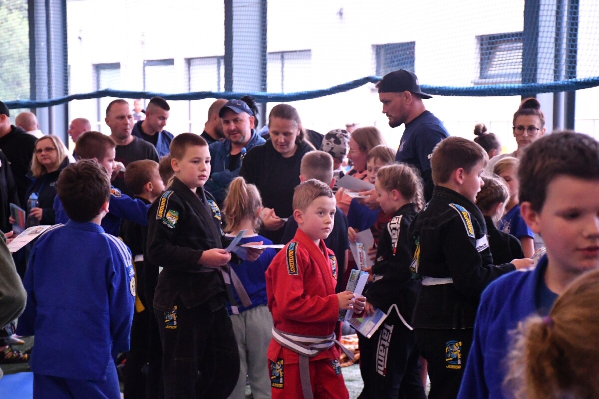 Dziś pogoda nie dopisała. Kulanie na Lufcie tym razem pod zadaszeniem! / fot. Jacek Knapik