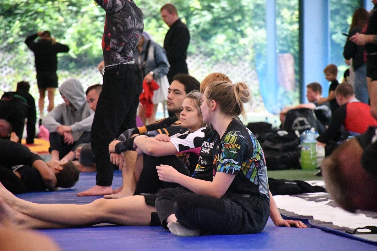 Dziś pogoda nie dopisała. Kulanie na Lufcie tym razem pod zadaszeniem! / fot. Jacek Knapik