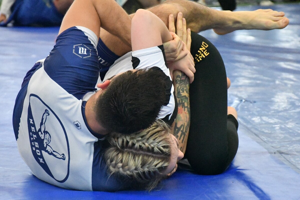 Dziś pogoda nie dopisała. Kulanie na Lufcie tym razem pod zadaszeniem! / fot. Jacek Knapik