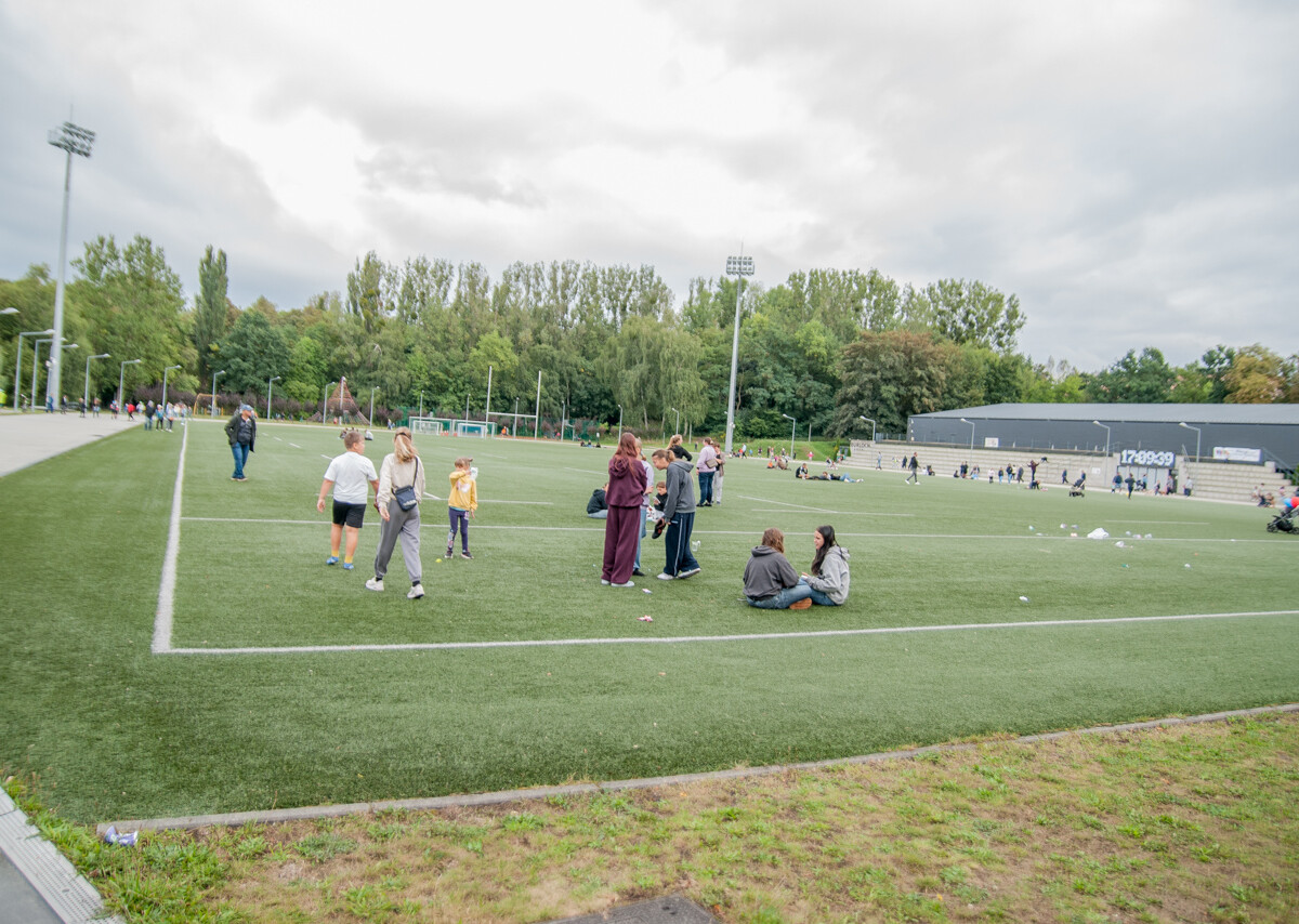 Tydzień temu była impreza przy kościele pw. Świętego Michała Archanioła, teraz przyszła pora na imprezę plenerową na orzegowskiej Burloch Arenie.