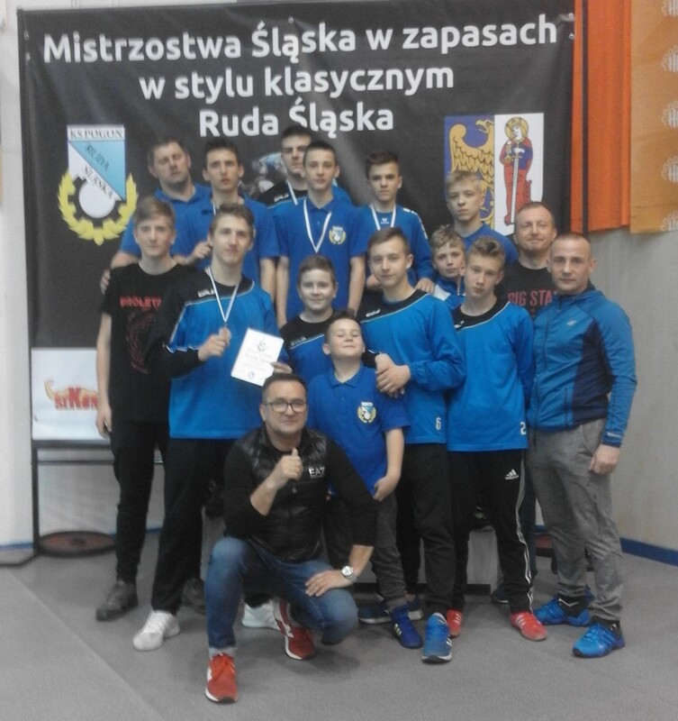 8 medali dla zapaśników rudzkiej Pogoni