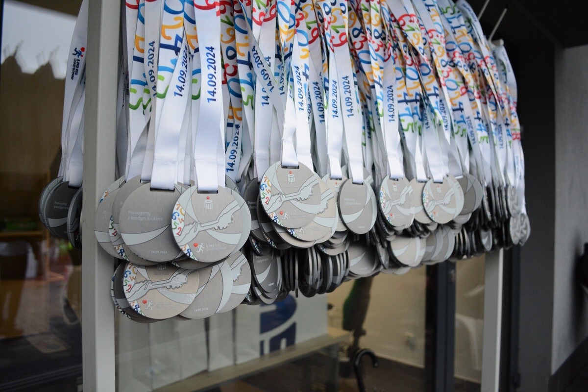 8. PKO Bieg Charytatywny odbył się z wielkim entuzjazmem i zaangażowaniem zarówno dorosłych, jak i młodszych biegaczy / fot. Krzysztof Faber