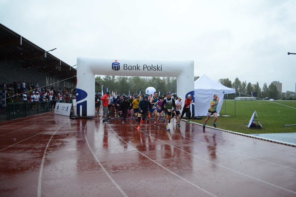 8. PKO Bieg Charytatywny odbył się z wielkim entuzjazmem i zaangażowaniem zarówno dorosłych, jak i młodszych biegaczy / fot. Krzysztof Faber