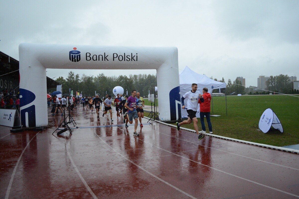 8. PKO Bieg Charytatywny odbył się z wielkim entuzjazmem i zaangażowaniem zarówno dorosłych, jak i młodszych biegaczy / fot. Krzysztof Faber