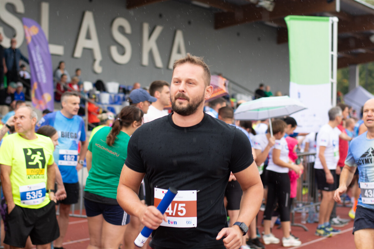 9. PKO Bieg Charytatywny w Rudzie Śląskiej. Uczestnicy pobiegli w szczytnym celu [ZDJĘCIA] / fot. Marek i Krzysztof Faber